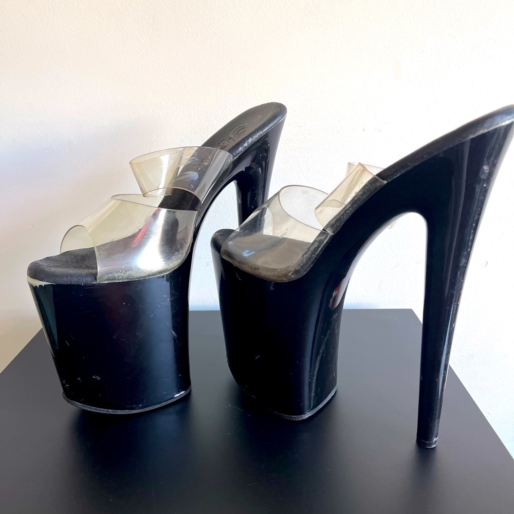 Black Pleaser 8” platform heels size 7.5